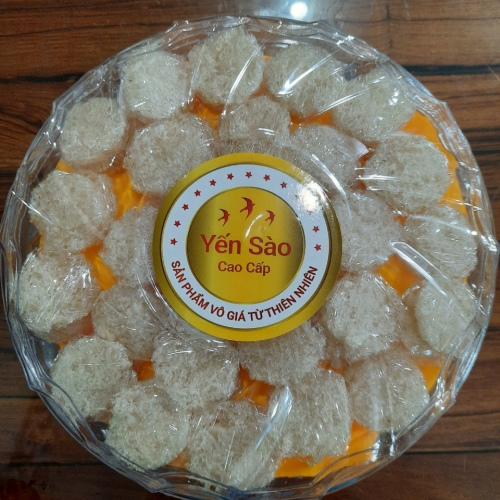 Yến vụn baby sạch lông tinh chế sấy khô loại 1 (100gr) Yến vụn baby sạch lông tinh chế sấy khô loại 1 (100gr)